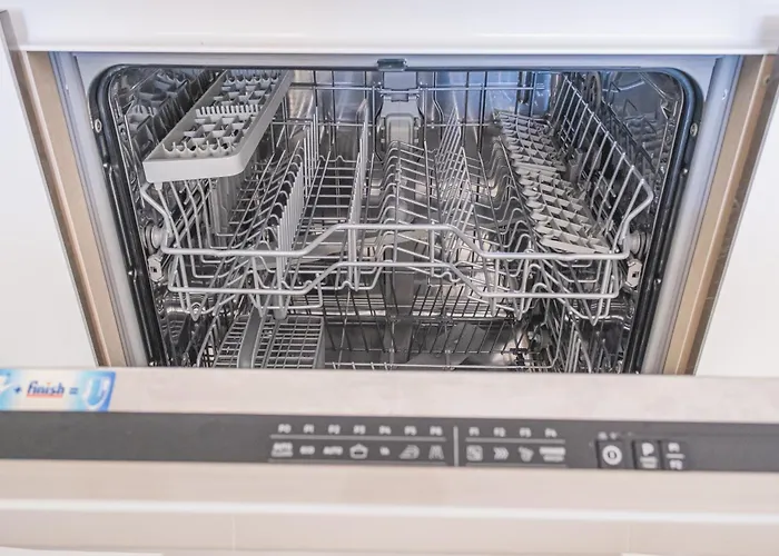 Oasis Mar Pool View * Portimão