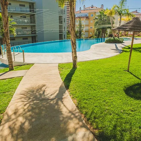 Oasis Mar Pool View * Portimão