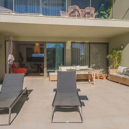 Oasis Mar Pool View Apartment