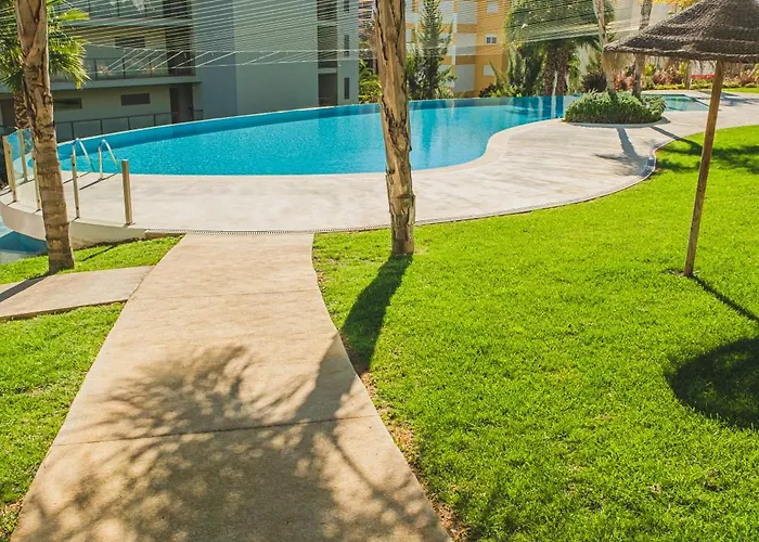 Oasis Mar Pool View * Portimao