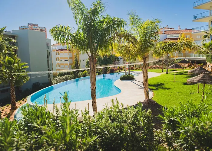 Oasis Mar Pool View * Portimao